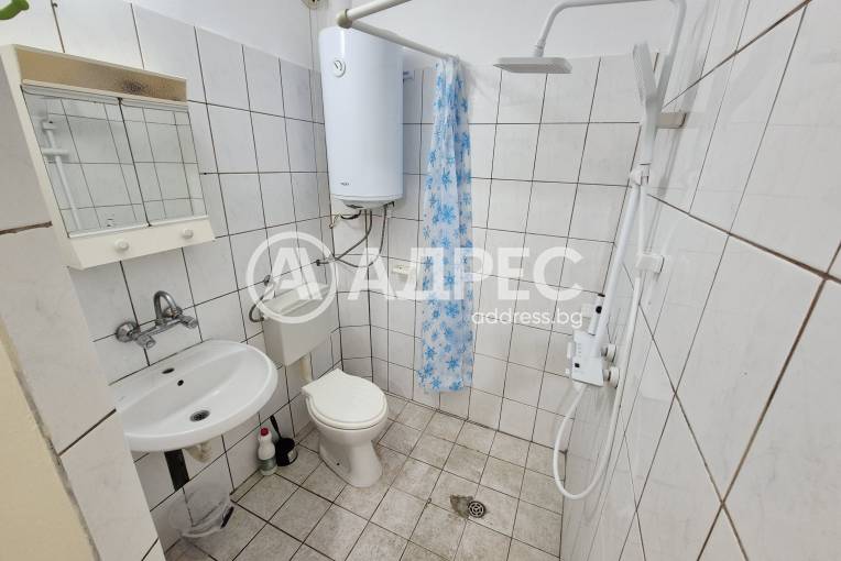 Двустаен апартамент, Варна, Погребите, 678835, Снимка 7