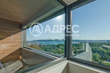 Тристаен апартамент, Варна, Чайка, 700835, Снимка 1