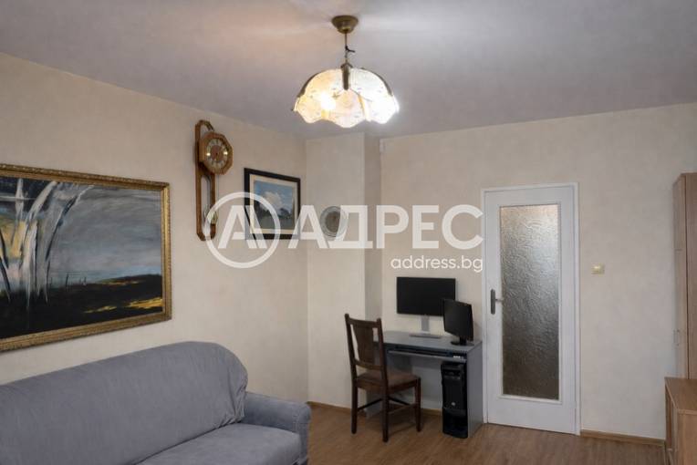 Тристаен апартамент, София, Надежда 1, 687836, Снимка 4