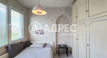 Тристаен апартамент, София, Света Троица, 699836, Снимка 2