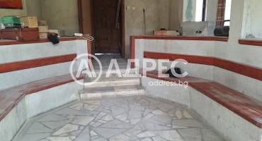 Къща/Вила, Долна баня, 671837, Снимка 3