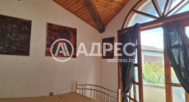 Къща/Вила, Долна баня, 671837, Снимка 4