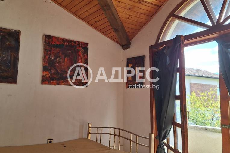 Къща/Вила, Долна баня, 671837, Снимка 4