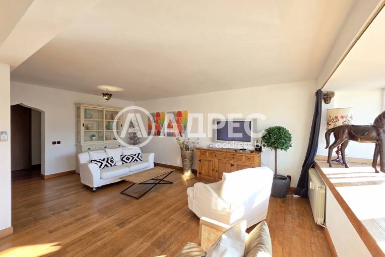 Тристаен апартамент, София, Център, 685838, Снимка 1