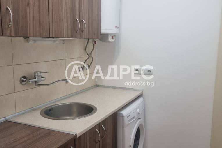 Многостаен апартамент, Варна, Погребите, 695838, Снимка 11