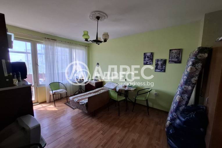 Двустаен апартамент, Варна, Владислав Варненчик, 629840, Снимка 1