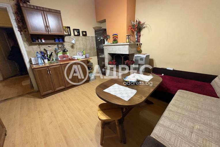 Етаж от къща, Сливен, Център, 680840, Снимка 4