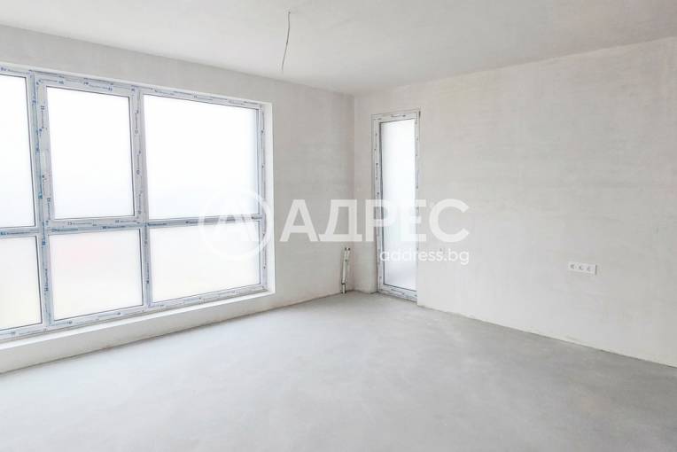 Тристаен апартамент, Шумен, Боян Българанов 1, 700840, Снимка 2