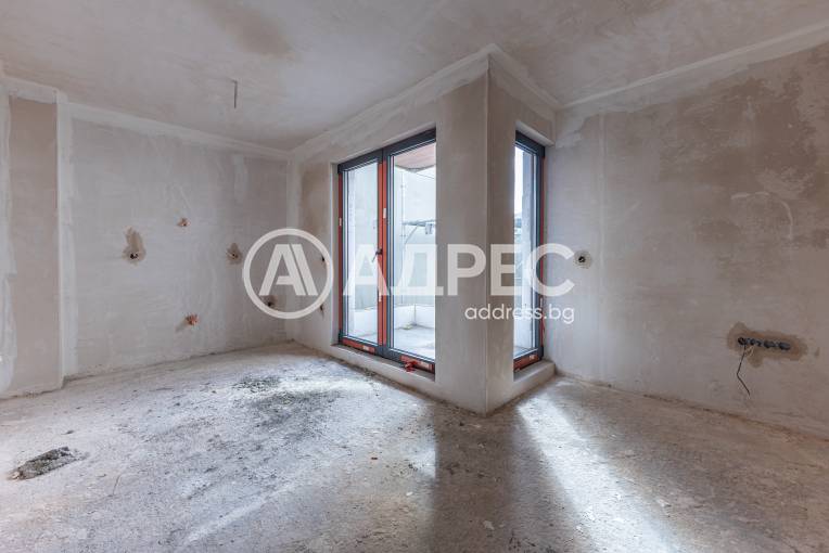 Двустаен апартамент, Варна, Общината, 685841, Снимка 2