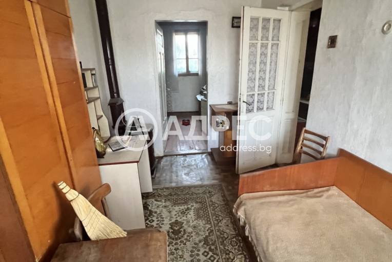 Къща/Вила, Гюльовца, 664842, Снимка 15