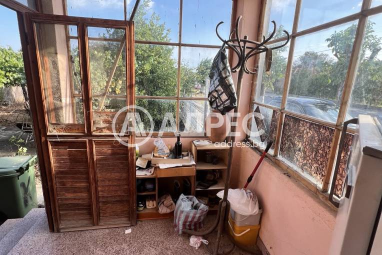 Къща/Вила, Гюльовца, 664842, Снимка 9