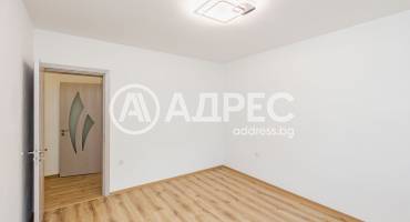 Двустаен апартамент, Варна, Погребите, 694842, Снимка 2