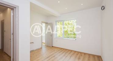 Двустаен апартамент, Варна, Погребите, 694842, Снимка 4