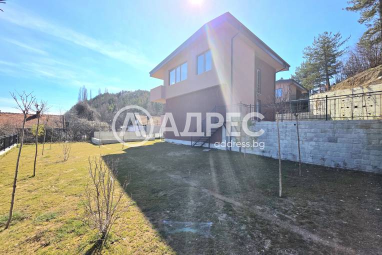 Къща/Вила, София, Панчарево, 687844, Снимка 2