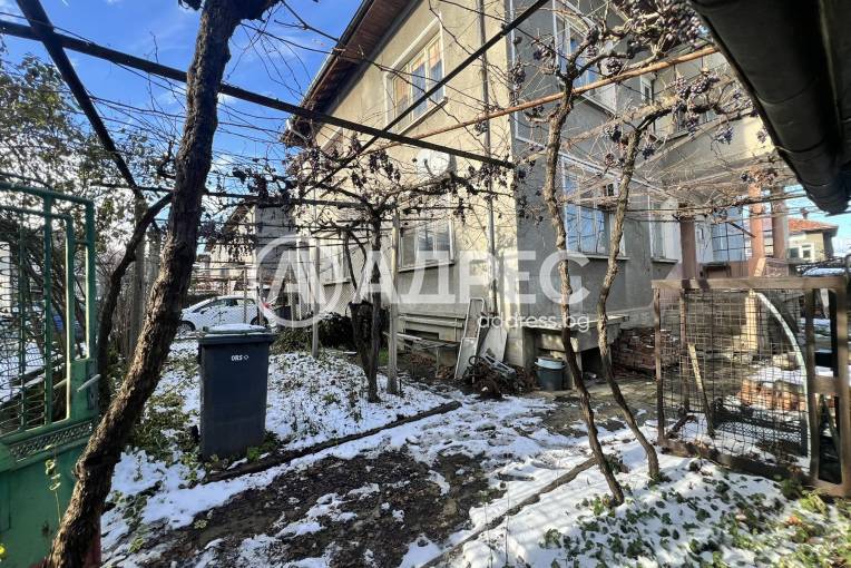 Къща/Вила, Ловеч, Младост, 681845, Снимка 2