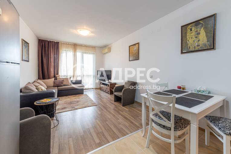 Двустаен апартамент, Варна, м-ст Траката, 688845, Снимка 1