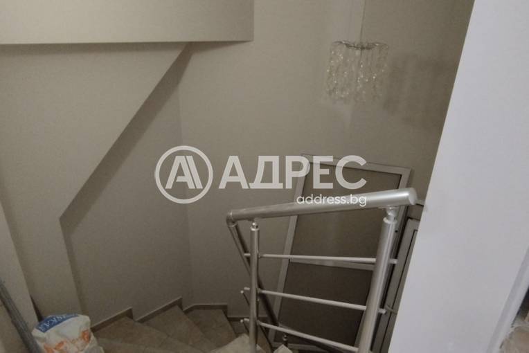 Двустаен апартамент, Варна, Базар "Левски", 682847, Снимка 3