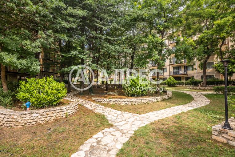 Двустаен апартамент, Варна, к.к. Св.Св. Константин и Елена, 647848, Снимка 4