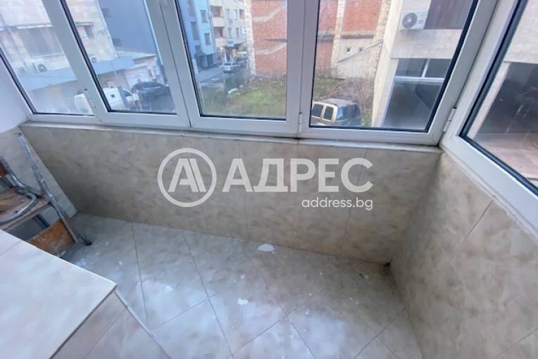 Тристаен апартамент, Хасково, Център, 679848, Снимка 16