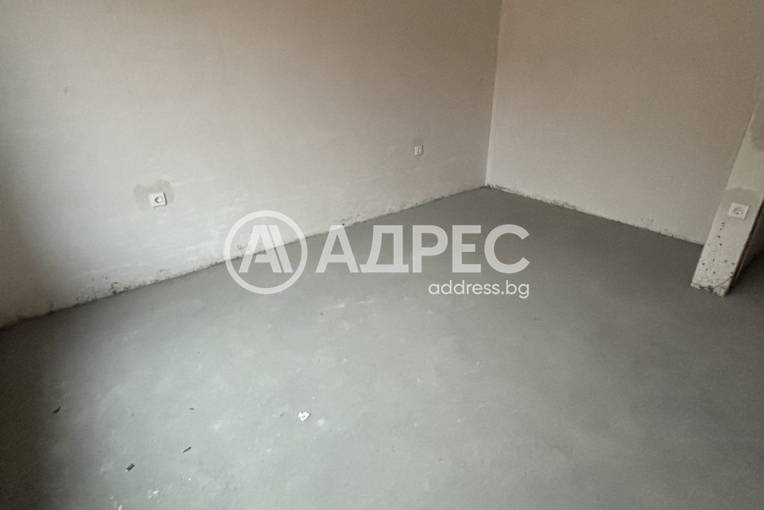 Тристаен апартамент, Велико Търново, Бузлуджа, 679849, Снимка 3