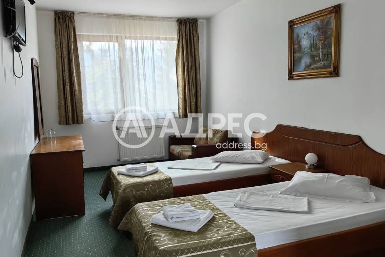 Хотел/Мотел, Априлци, Острец, 642850, Снимка 10