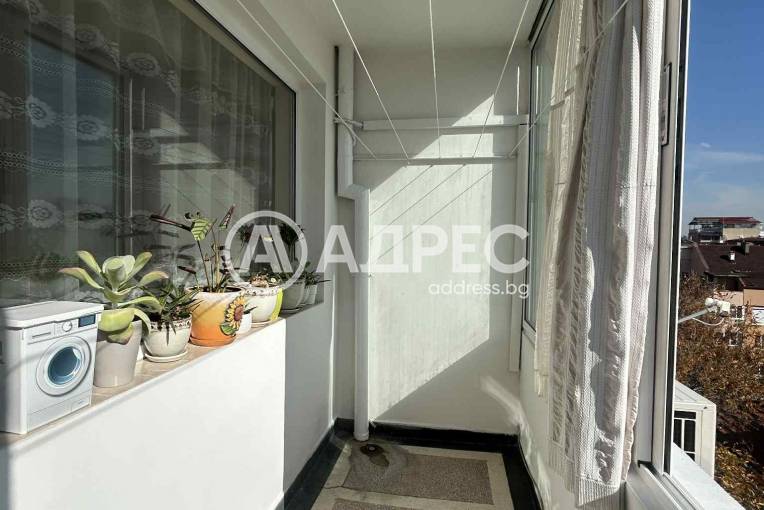 Тристаен апартамент, Пловдив, Стария град, 673850, Снимка 22