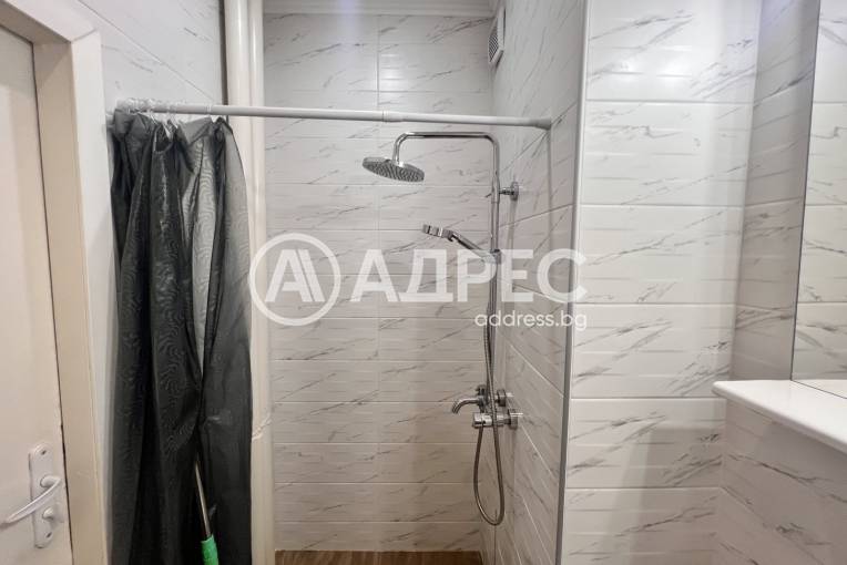 Тристаен апартамент, София, Гоце Делчев, 677850, Снимка 13