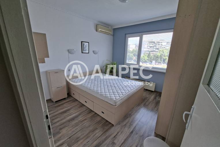 Многостаен апартамент, Варна, Трошево, 697850, Снимка 1