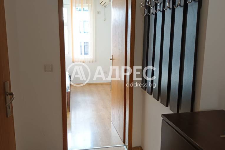 Тристаен апартамент, Велико Търново, Център, 701850, Снимка 4