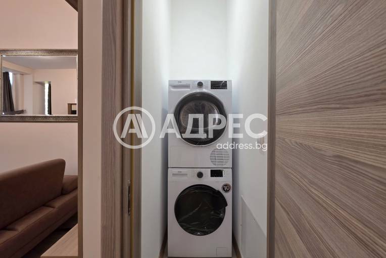 Тристаен апартамент, София, Иван Вазов, 679852, Снимка 9