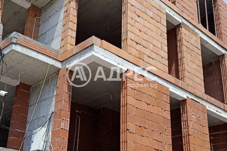 Тристаен апартамент, София, Люлин 9, 695852, Снимка 1