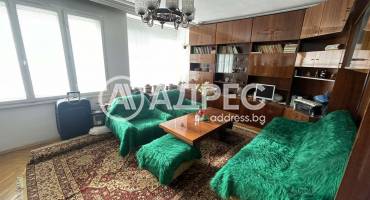 Многостаен апартамент, Шумен, Пожарна, 676854, Снимка 1