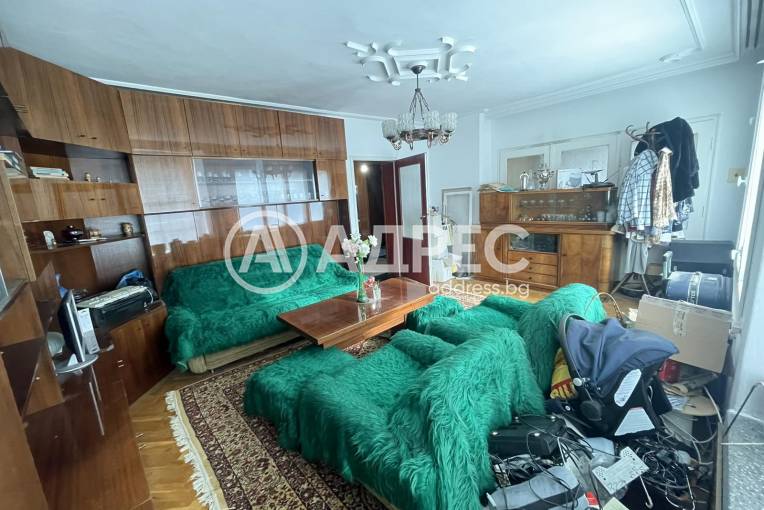 Многостаен апартамент, Шумен, Пожарна, 676854, Снимка 2