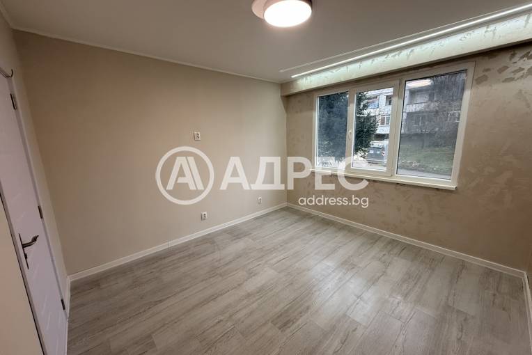 Тристаен апартамент, Горна Оряховица, Пролет, 683855, Снимка 1