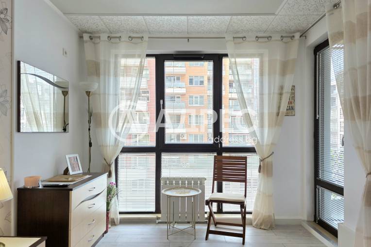 Двустаен апартамент, София, Полигона, 700855, Снимка 12