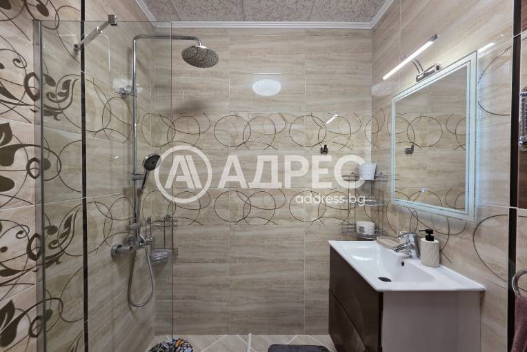 Двустаен апартамент, София, Полигона, 700855, Снимка 17