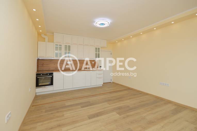 Тристаен апартамент, Бургас, Зорница, 679856, Снимка 1