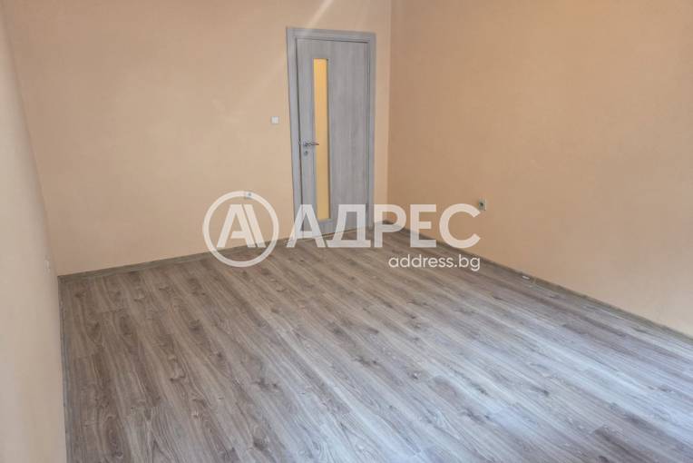 Тристаен апартамент, Варна, Лятно кино Тракия, 685856, Снимка 2