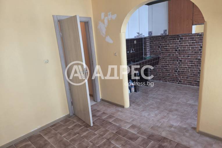 Тристаен апартамент, Варна, Лятно кино Тракия, 685856, Снимка 8