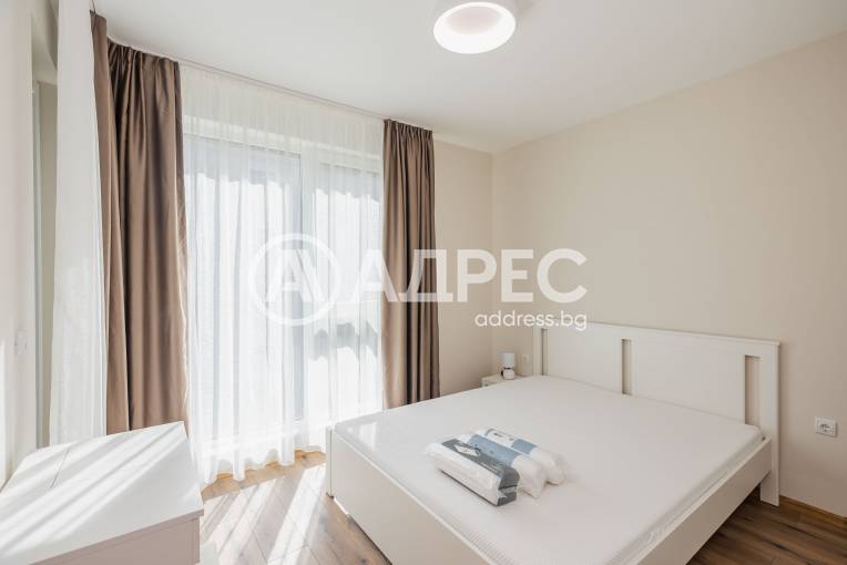 Тристаен апартамент, Варна, к.к. Св.Св. Константин и Елена, 685857, Снимка 14