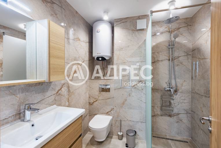 Тристаен апартамент, Варна, к.к. Св.Св. Константин и Елена, 685857, Снимка 18