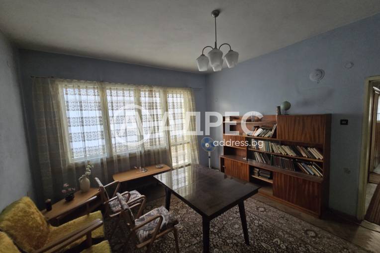 Етаж от къща, Плевен, ВМИ, 667858, Снимка 2