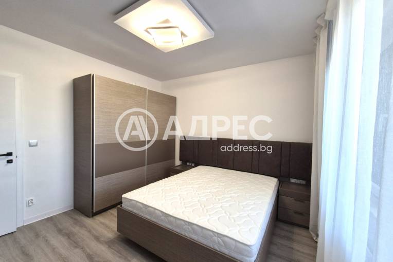 Двустаен апартамент, Русе, Ялта, 680858, Снимка 9