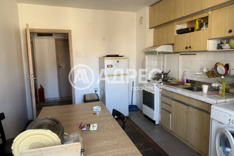 Тристаен апартамент, Плевен, Център, 685859, Снимка 1