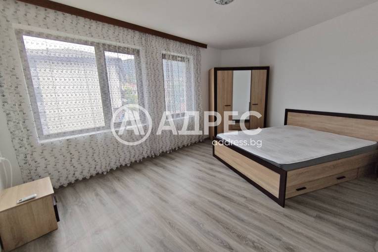 Двустаен апартамент, Шумен, Томбул джамия, 681860, Снимка 4