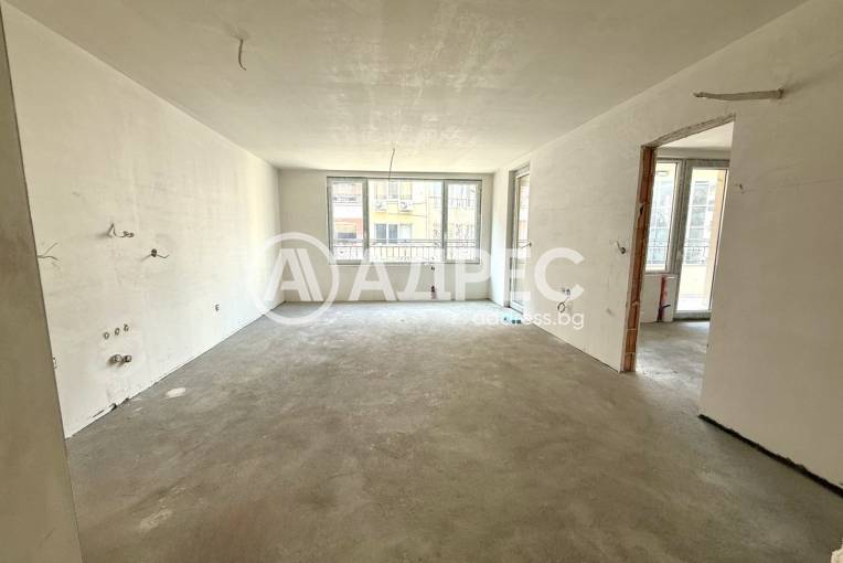 Тристаен апартамент, София, Център, 684860, Снимка 1