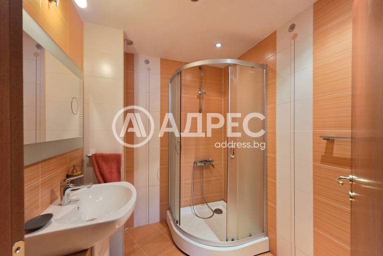 Многостаен апартамент, София, Бели брези, 677861, Снимка 15