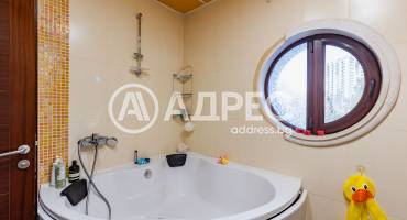 Многостаен апартамент, Варна, Морска градина, 682863, Снимка 32