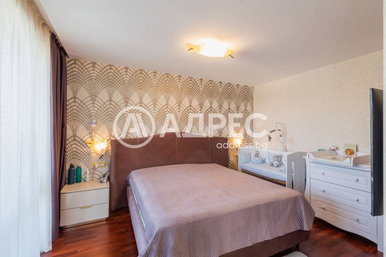 Многостаен апартамент, Варна, Морска градина, 682863, Снимка 28
