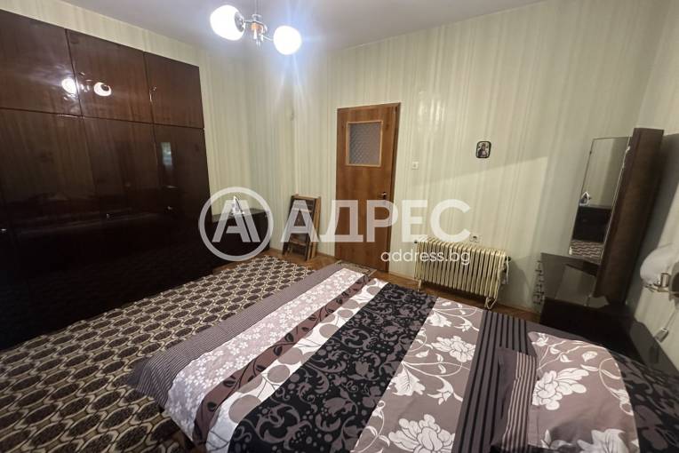 Тристаен апартамент, Плевен, Център, 658864, Снимка 2